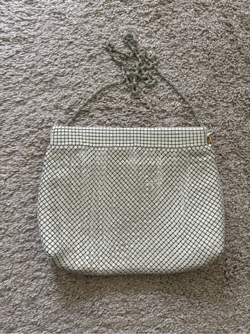 White Vintage Metal Mesh Shoulder Bag